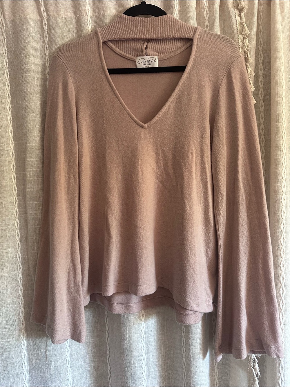 Feel The Piece Dusty Pink V-Neck Long Sleeve Top